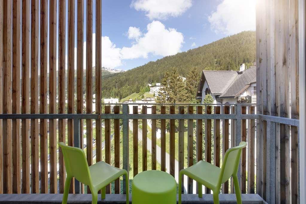 Hilton Garden Inn Давос Стая снимка