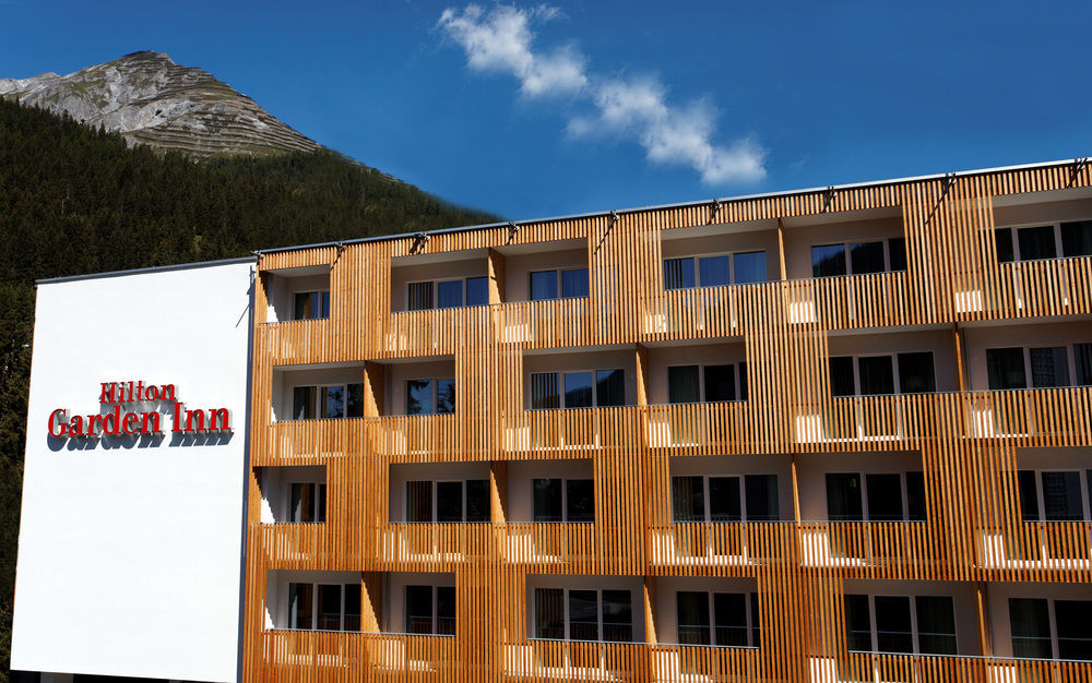 Hilton Garden Inn Давос Екстериор снимка